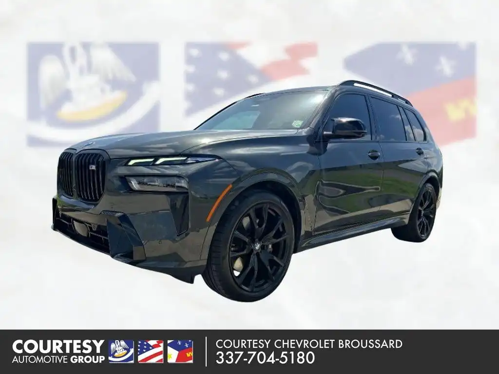 2025 BMW X7 M60i's photo