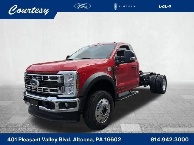 2026 Ford F-600 XLT 4WD Regular Cab DRW 169 in's photo