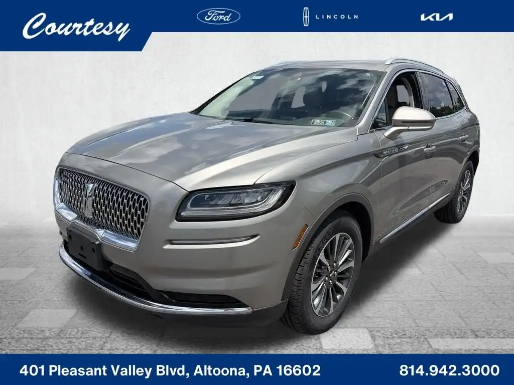 2023 Lincoln Nautilus AWD's photo