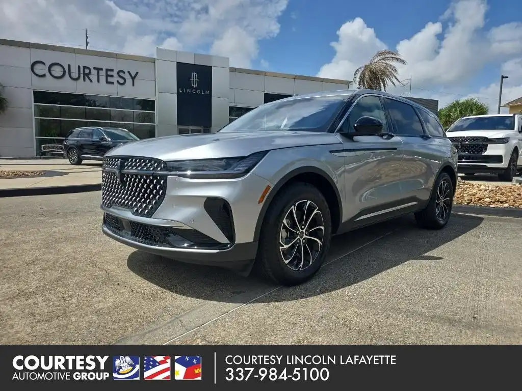 2026 Lincoln Nautilus Premiere AWD's photo