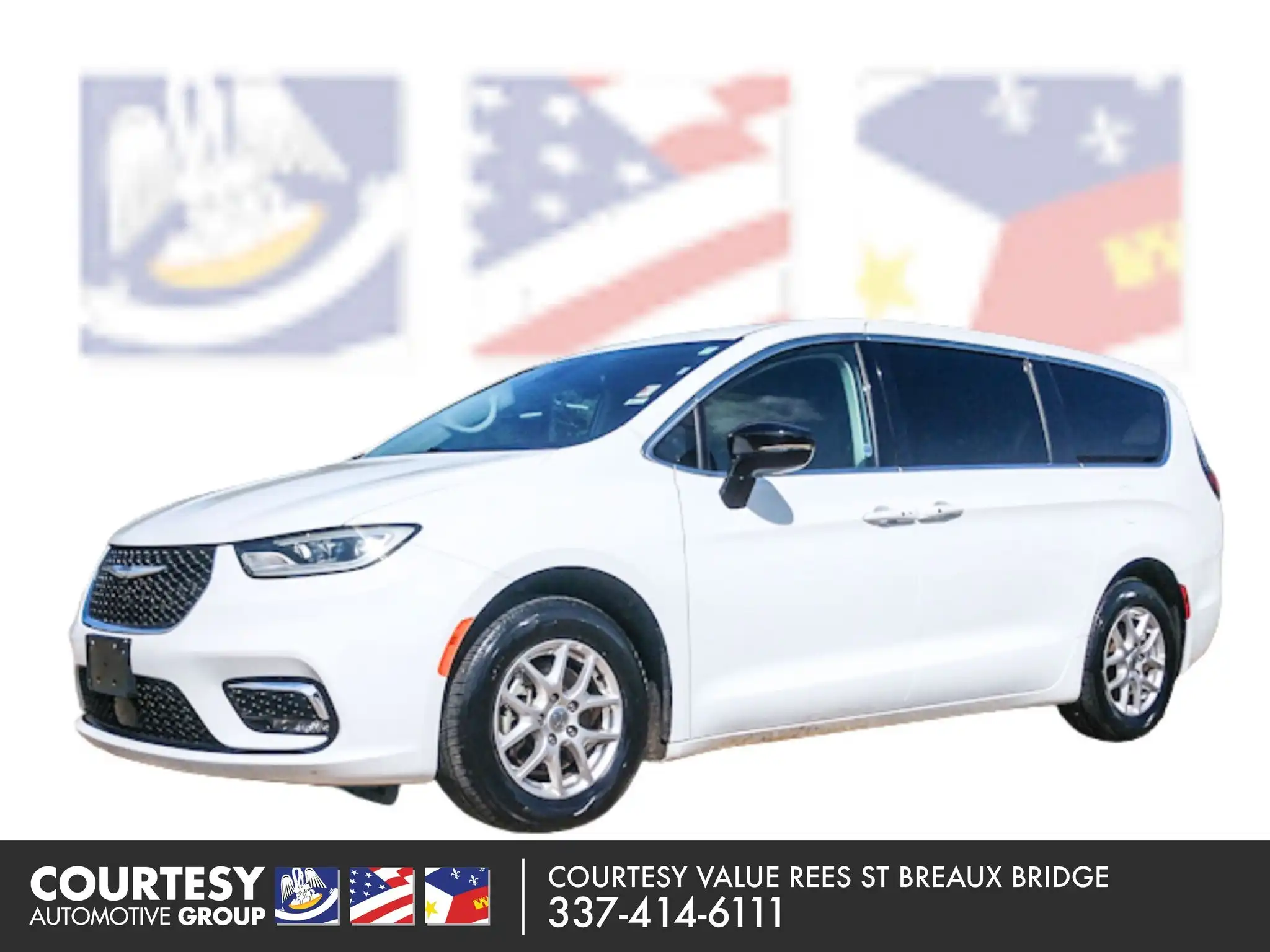 2024 Chrysler Pacifica Touring L's photo