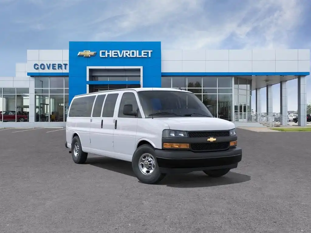 2026 Chevrolet Express 3500 LS Extended's photo