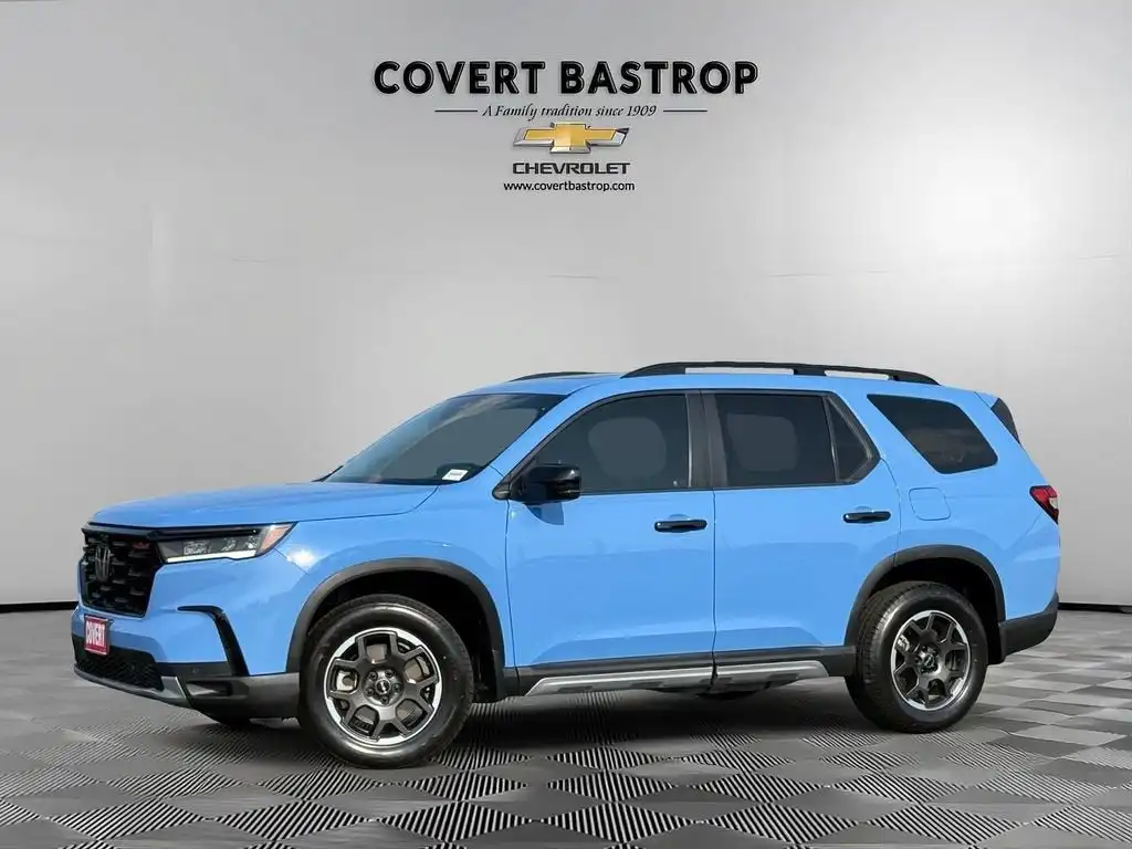 2024 Honda Pilot TrailSport AWD's photo