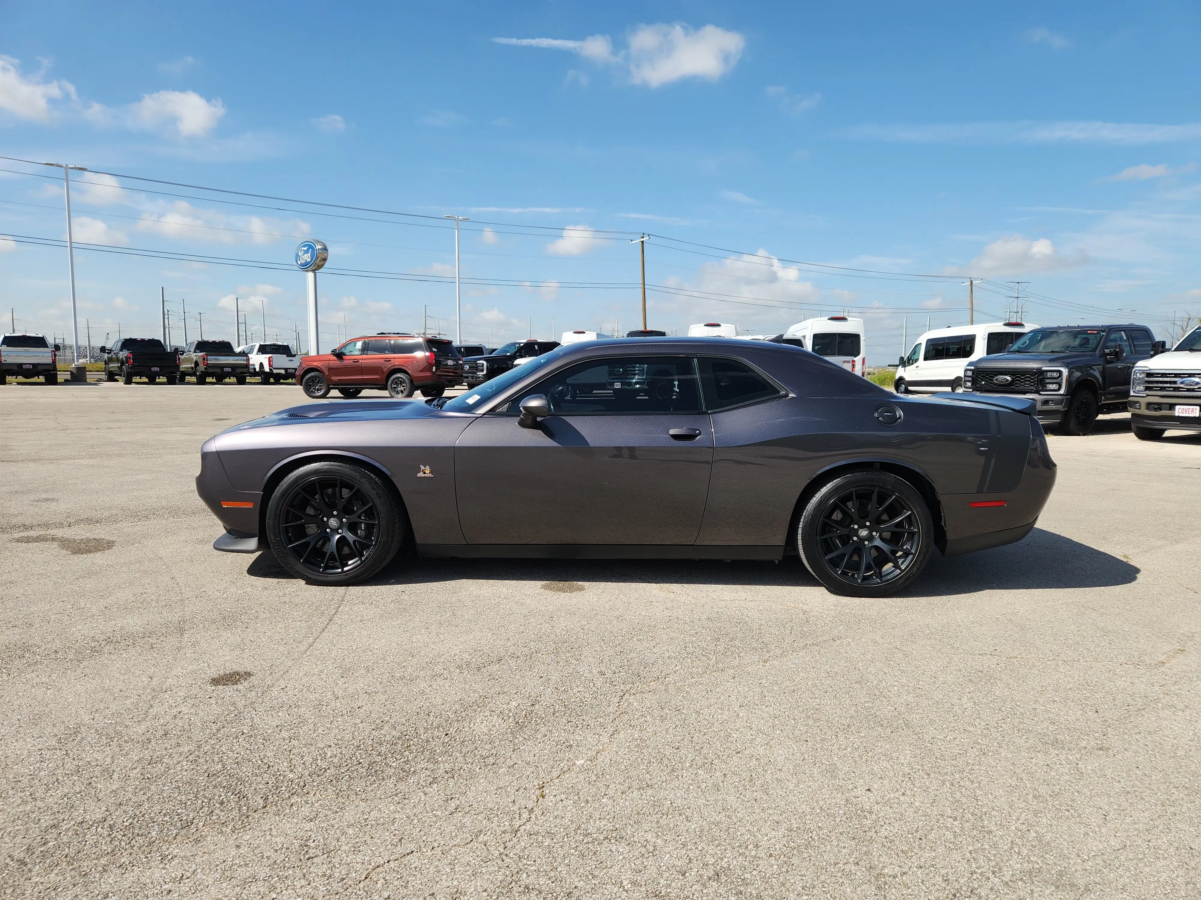 2017 Dodge Challenger Scat Pack photo 4