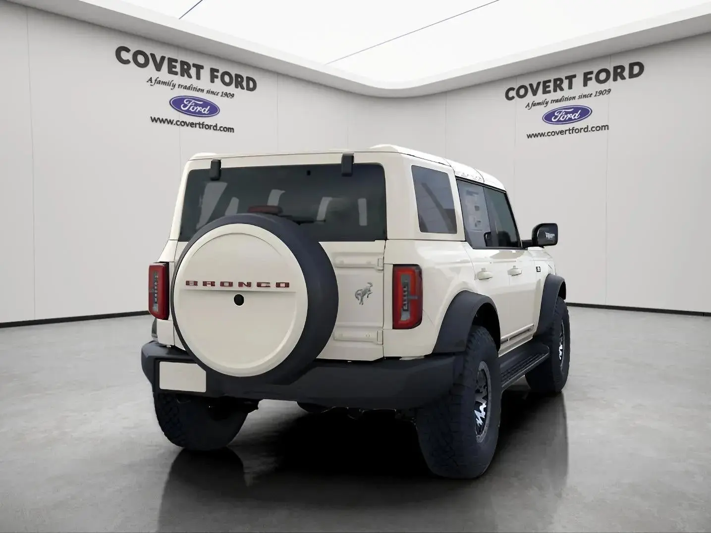 2026 Ford Bronco Outer Banks 4x4 photo 5