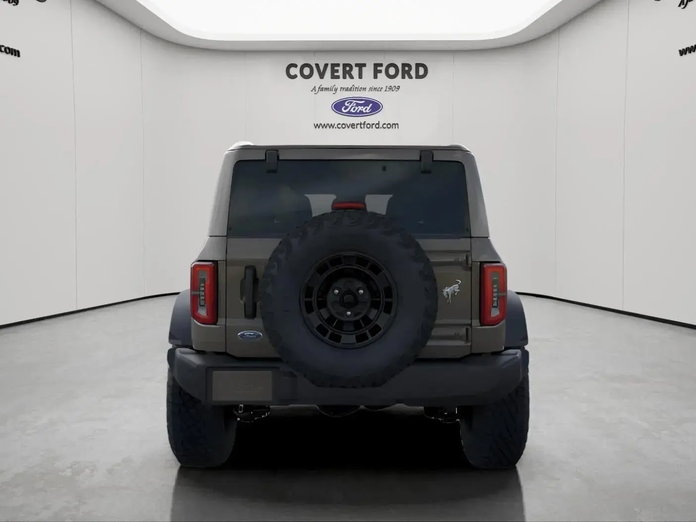 2026 Ford Bronco Outer Banks 4x4 photo 4