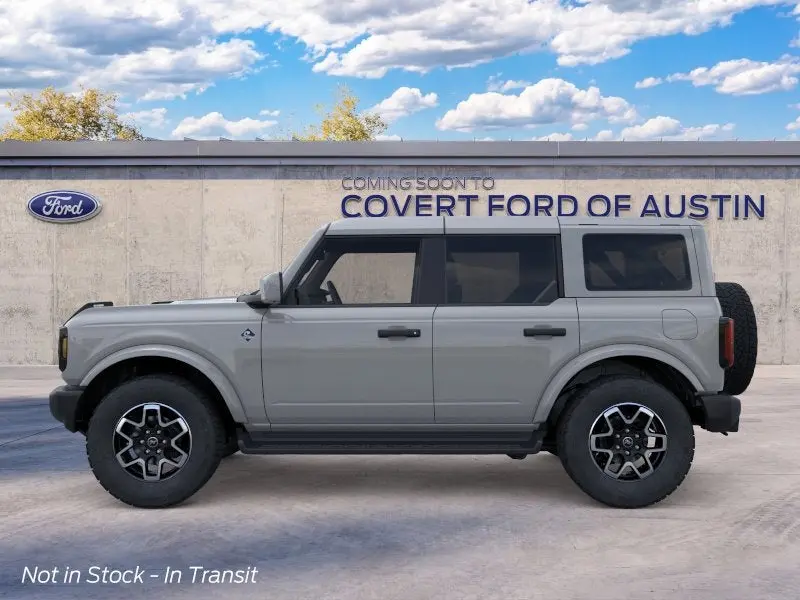 2026 Ford Bronco Outer Banks 4x4 photo 3
