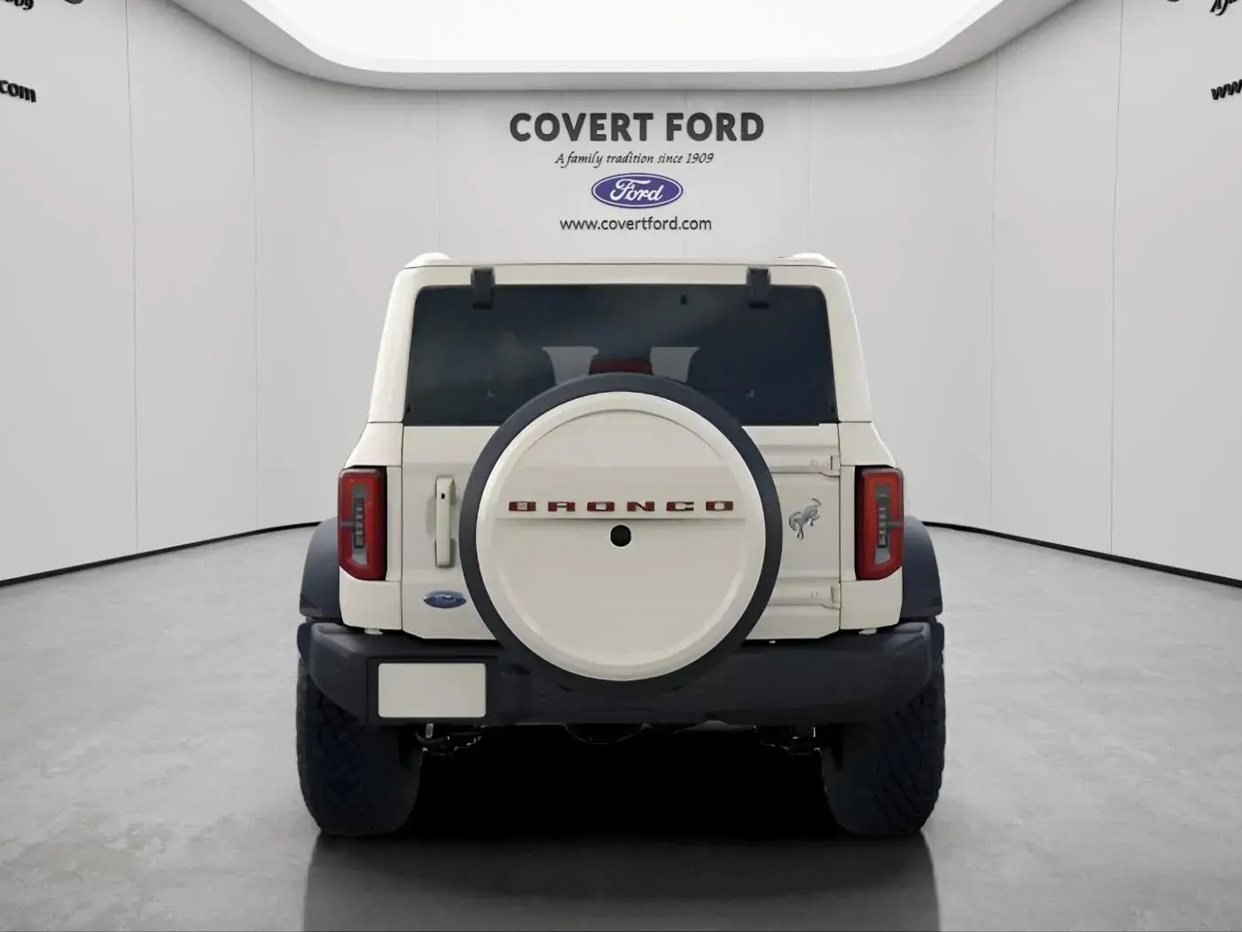 2026 Ford Bronco Outer Banks 4x4 photo 4