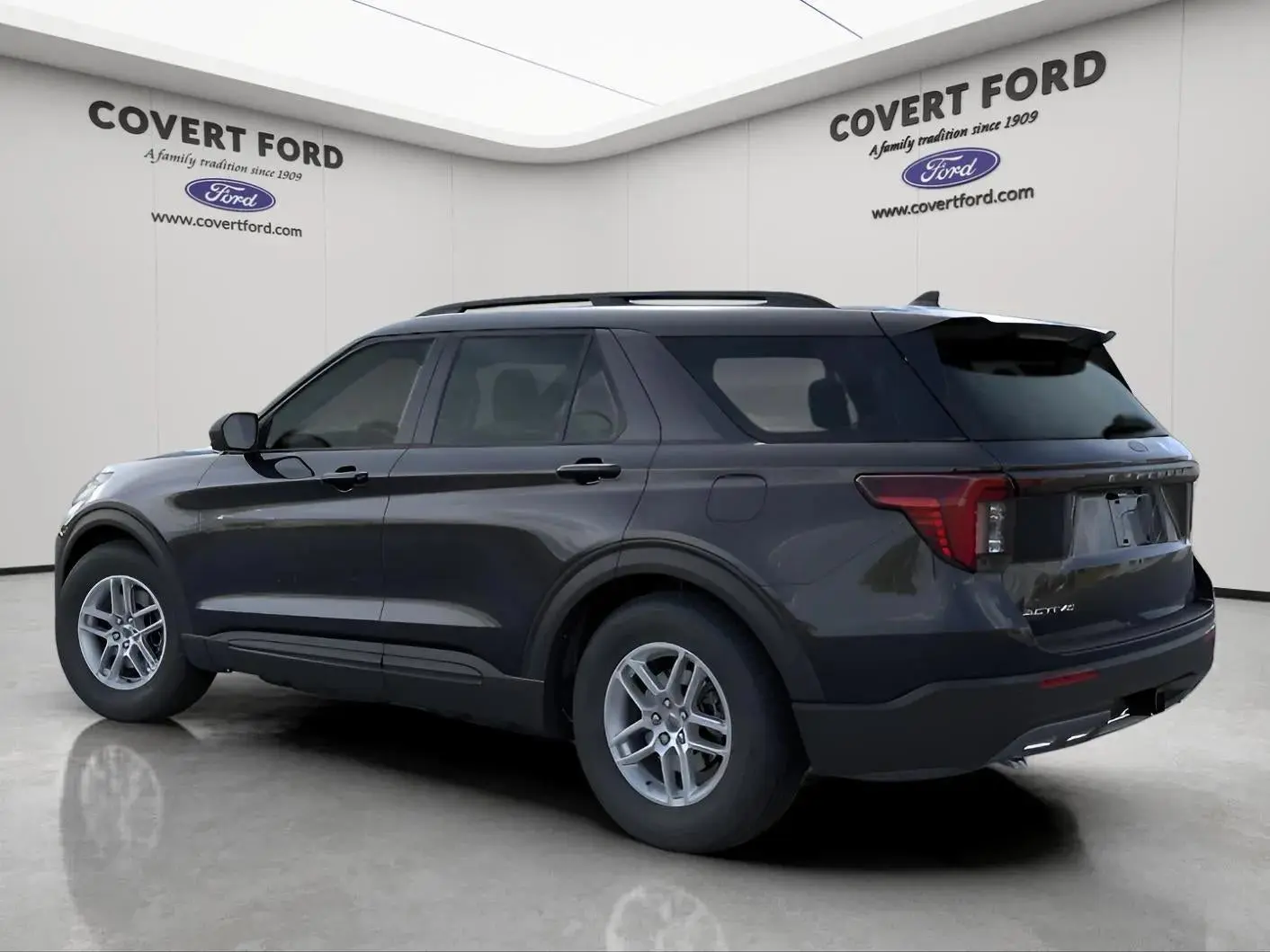 2026 Ford Explorer undefined photo 3