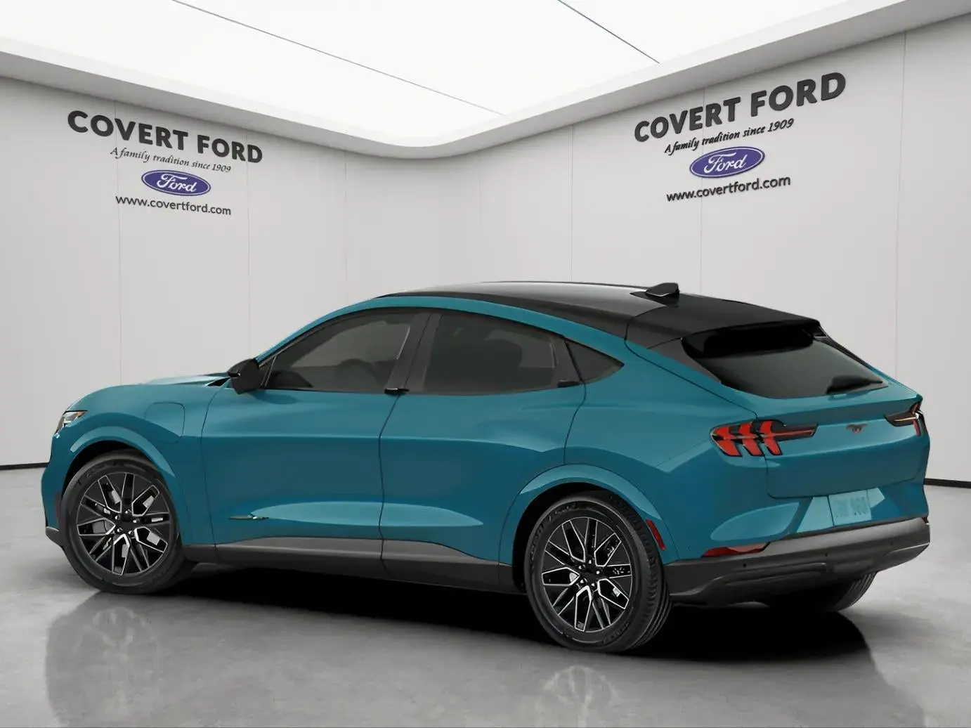 2026 Ford Mustang-Mach-e Premium photo 4