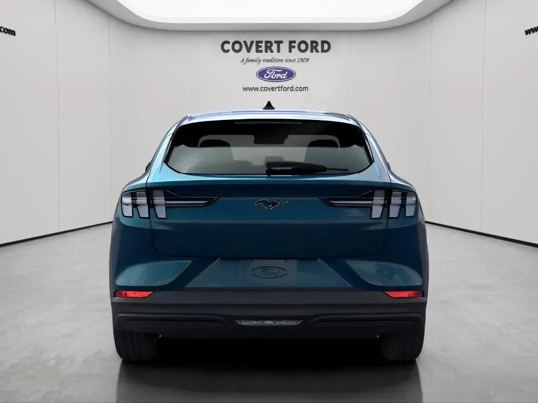 2026 Ford Mustang-Mach-e Premium photo 5