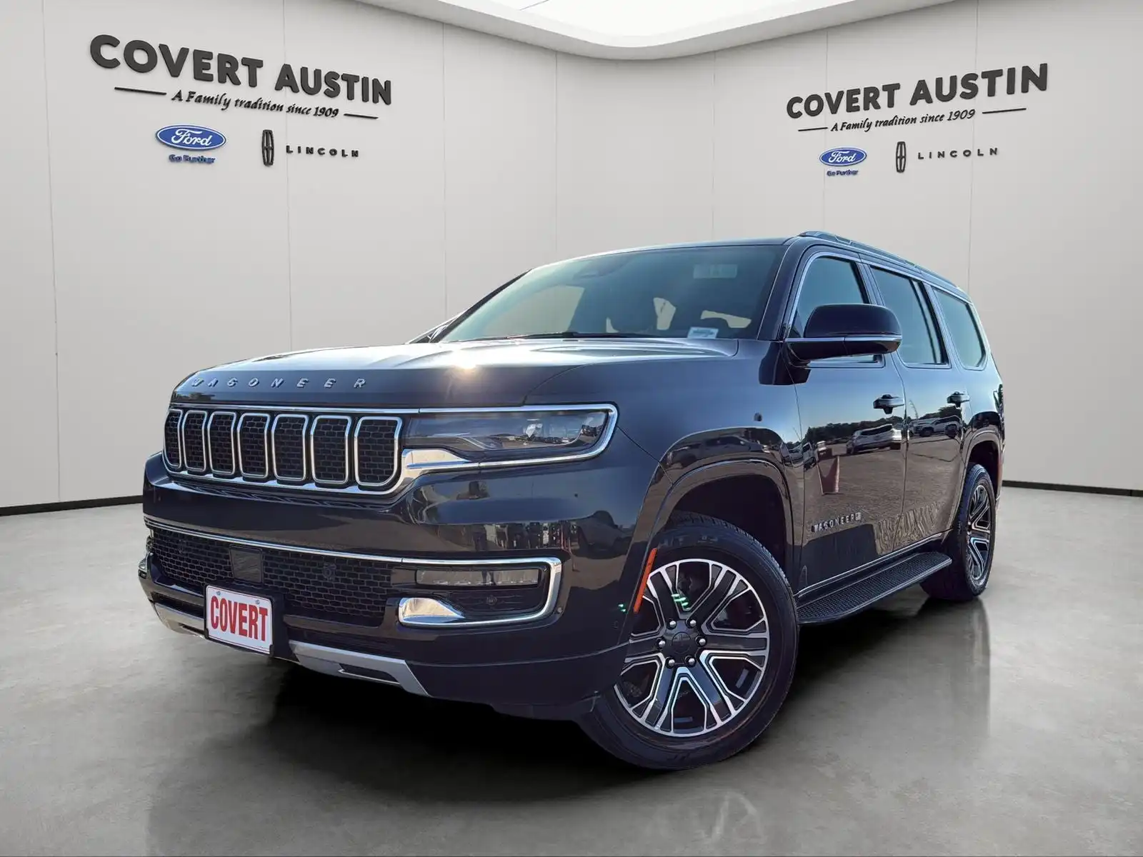 2024 Jeep Wagoneer Series II 4WD's photo