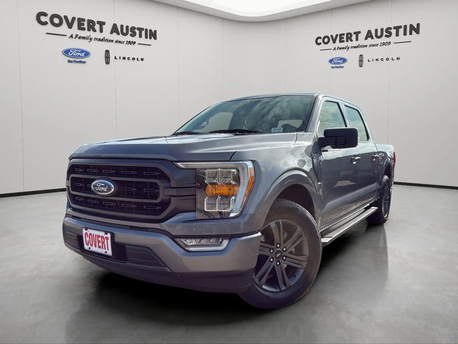 2023 Ford F-150 XLT SuperCrew 5-1/2 Box's photo