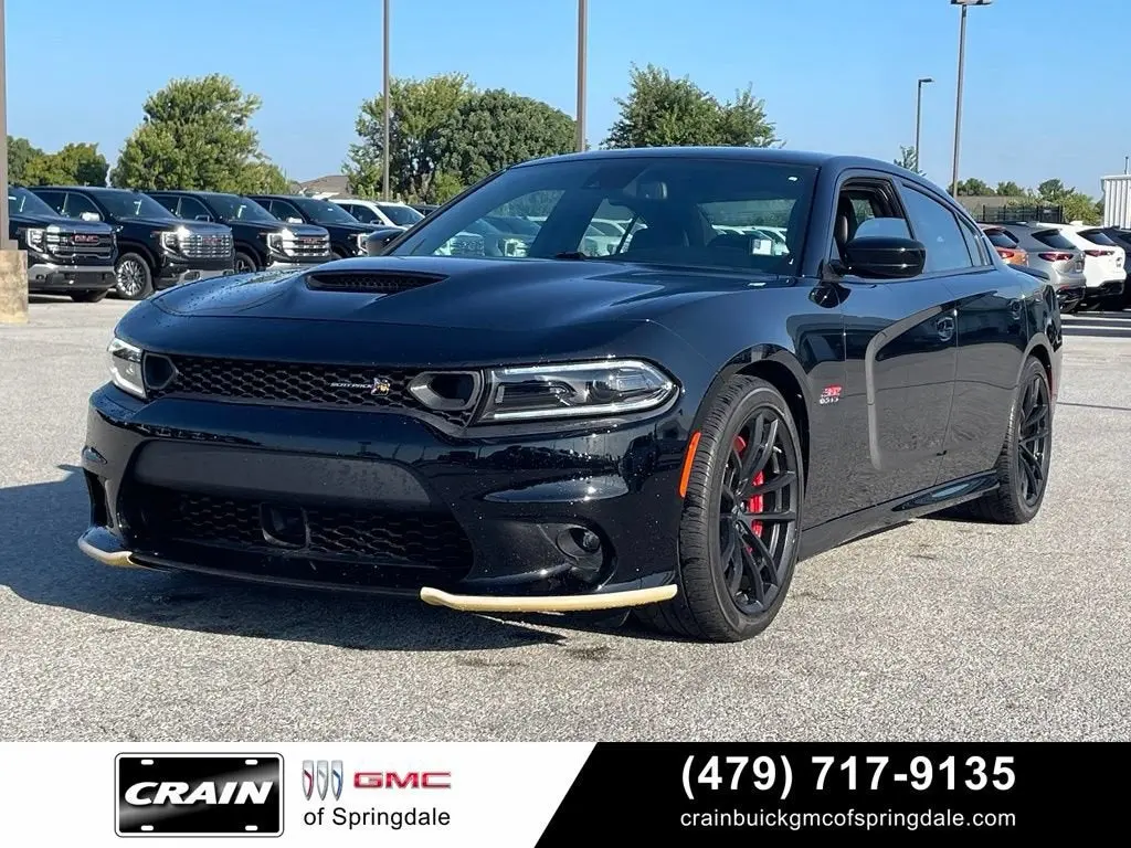 2023 Dodge Charger Scat Pack photo 3