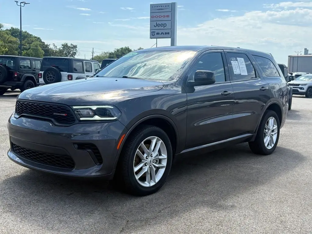 2026 Dodge Durango GT AWD photo 3