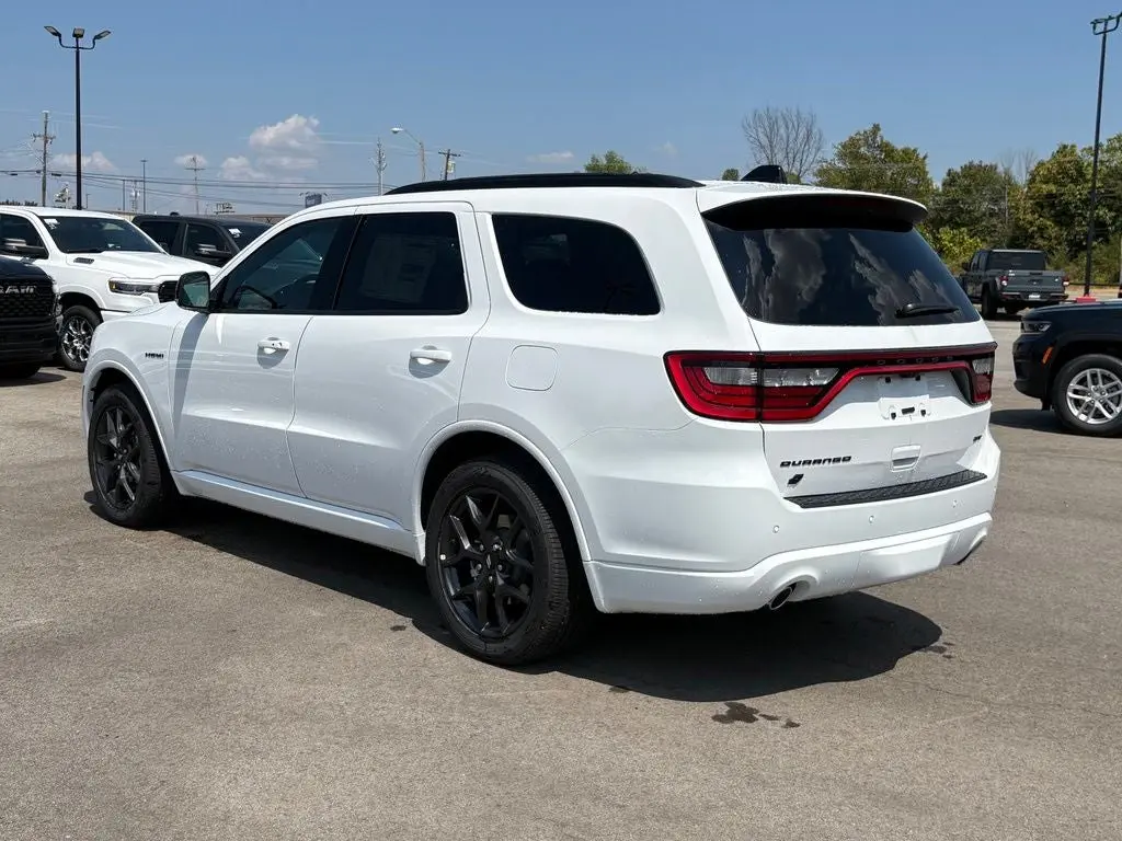 2027 Dodge Durango HEMI V8 GT AWD Plus photo 5