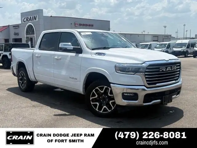 2025 RAM 1500 Laramie 4x4 Crew Cab 5'7's photo