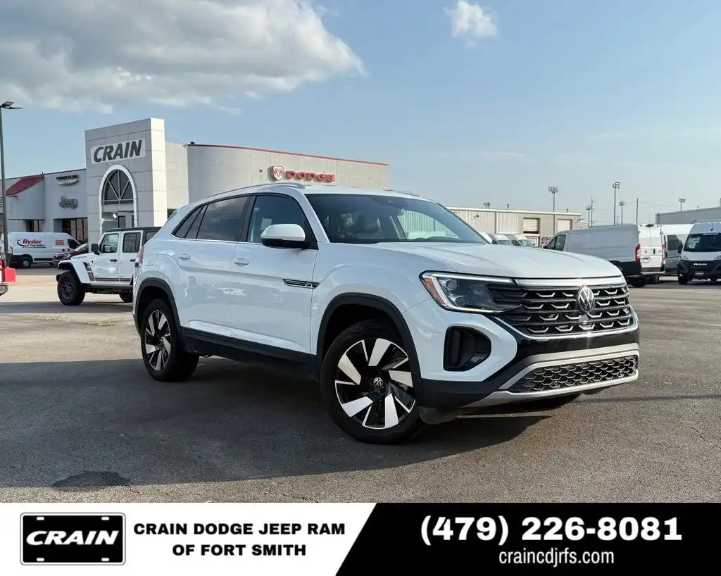 2025 Volkswagen Atlas Cross Sport 2.0T SE w/Tech's photo