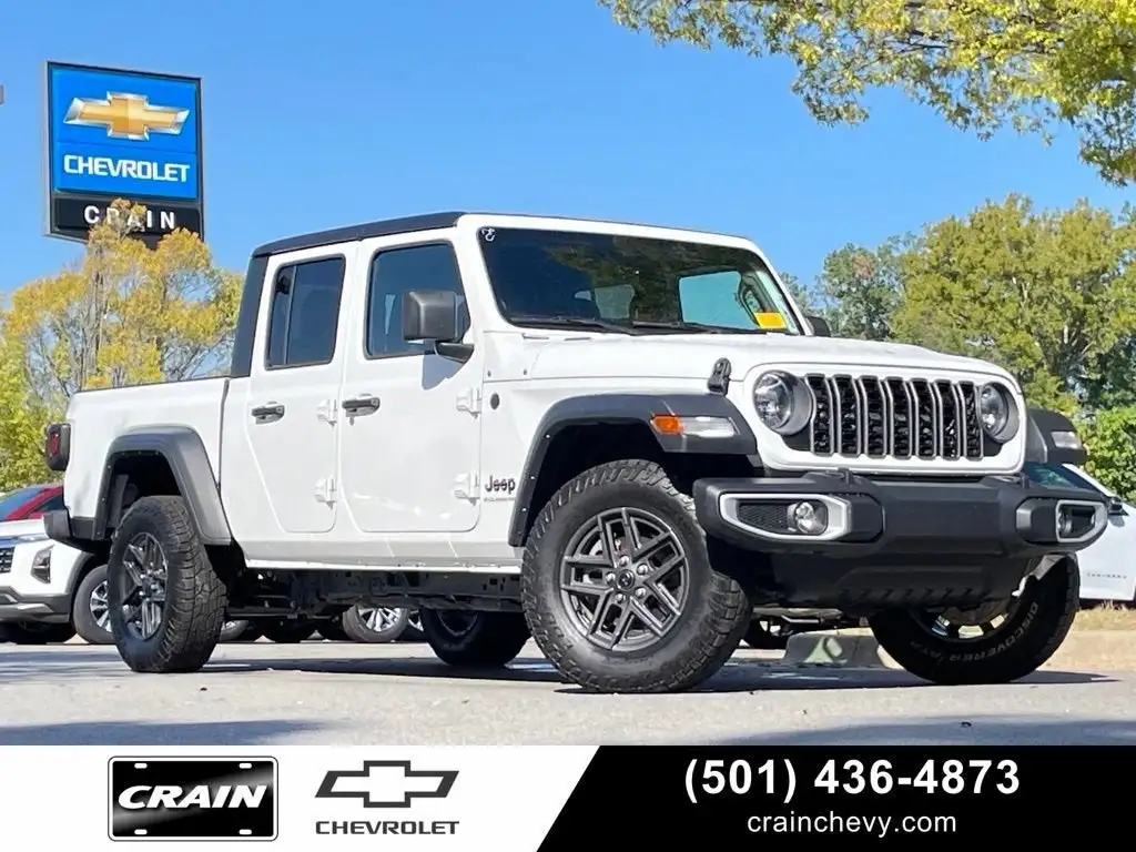 2025 Jeep Gladiator Sport S Auto's photo