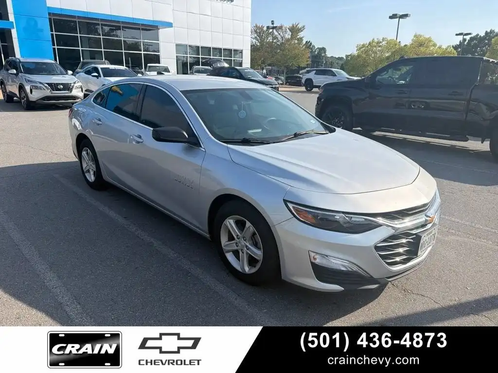 2021 Chevrolet Malibu's photo