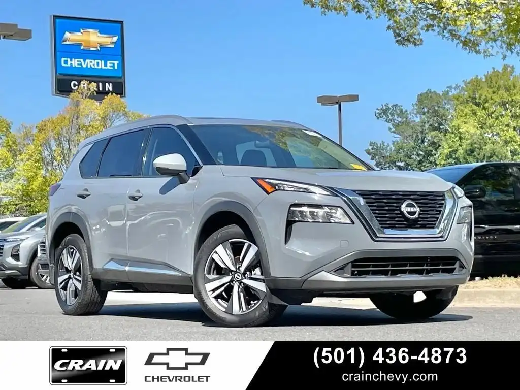 2023 Nissan Rogue SL FWD's photo