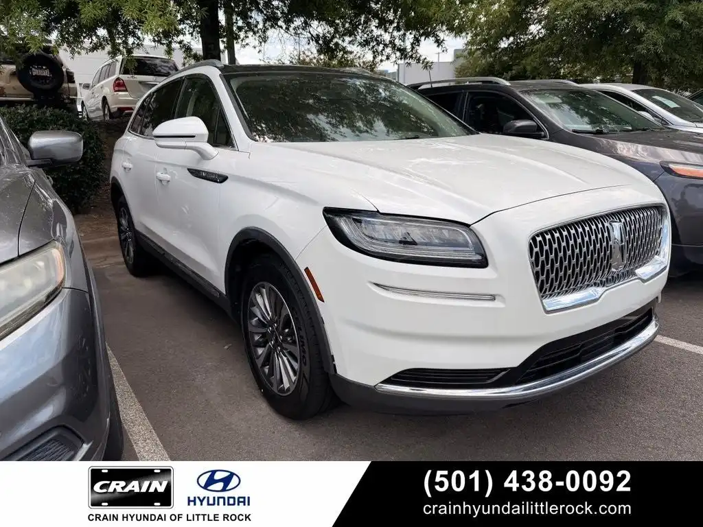 2022 Lincoln Nautilus Reserve FWD's photo