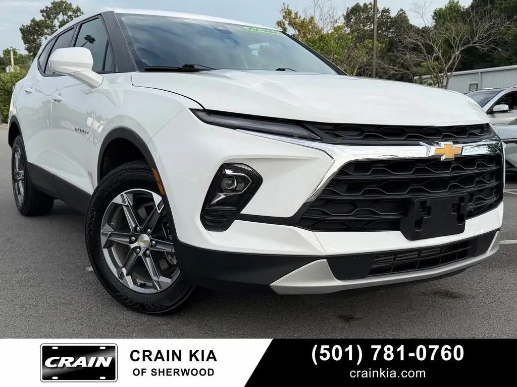 2025 Chevrolet Blazer 2.0T 2LT FWD's photo