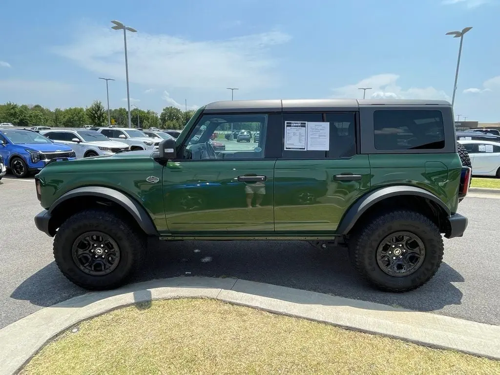 2023 Ford Bronco Wildtrak 4x4 photo 4