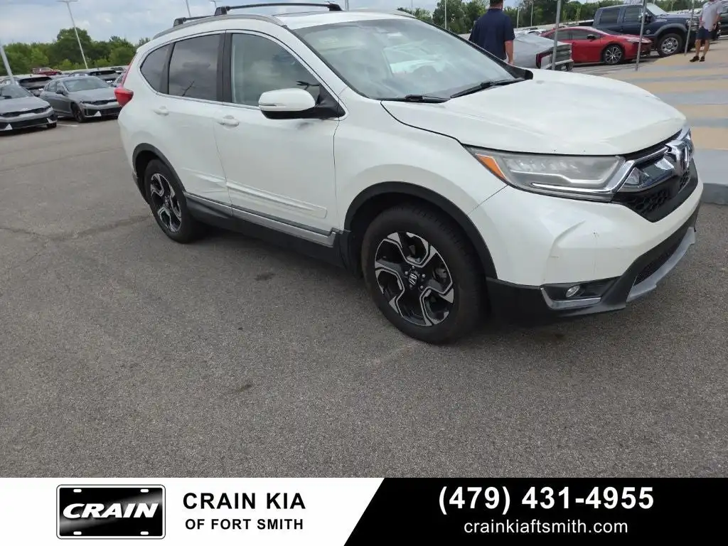 2017 Honda CR-V Touring AWD's photo