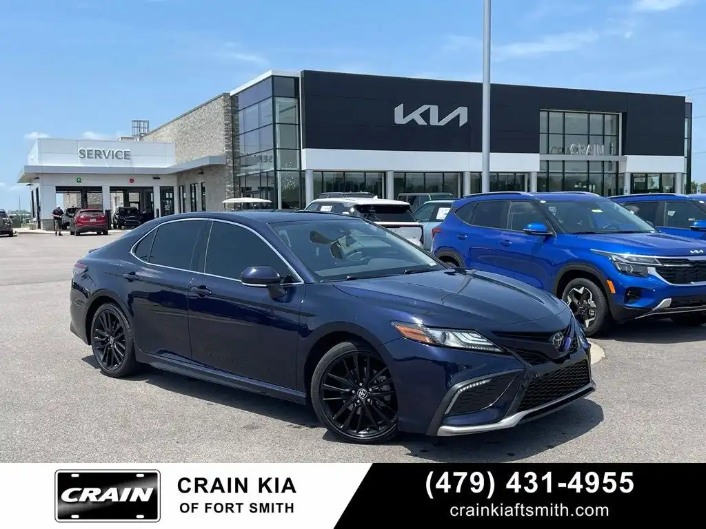 2022 Toyota Camry XSE's photo
