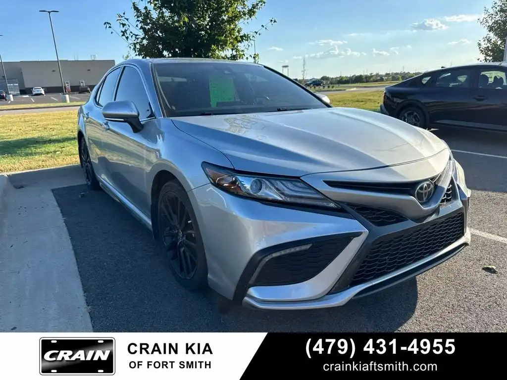2022 Toyota Camry XSE's photo