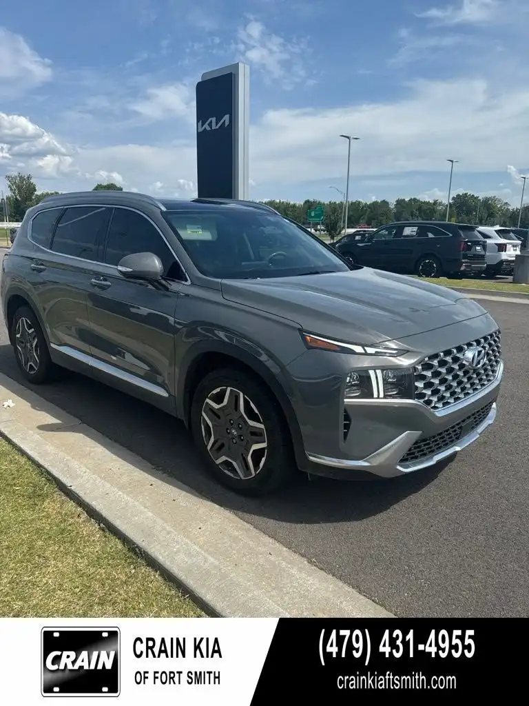 2022 Hyundai Santa Fe Limited 2.5's photo
