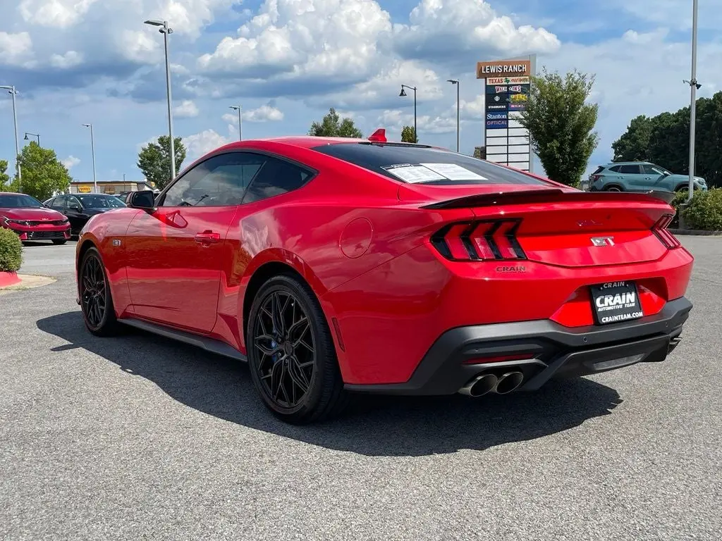 2024 Ford Mustang GT Premium Fastback photo 5