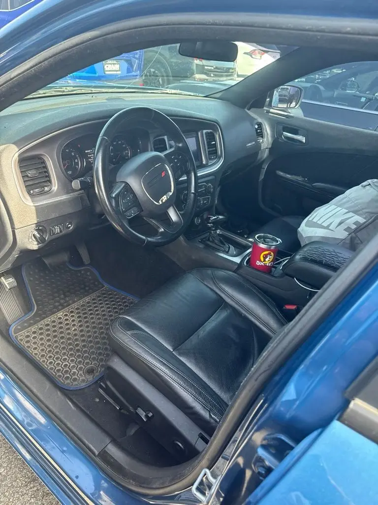 2021 Dodge Charger SXT photo 3
