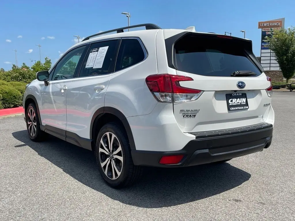 2021 Subaru Forester Limited photo 5