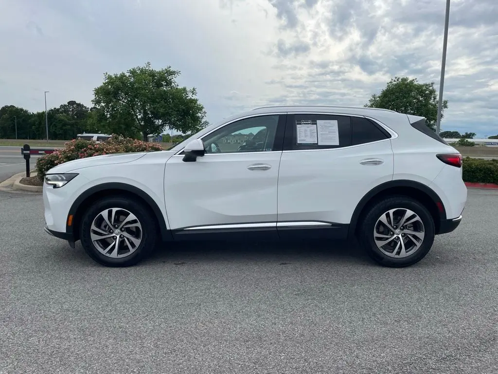 2023 Buick Envision Essence AWD photo 4
