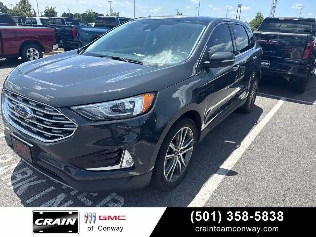 2021 Ford Edge Titanium AWD photo 1