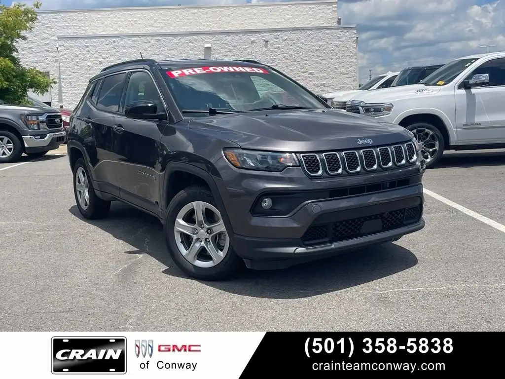2024 Jeep Compass Latitude 4X4's photo