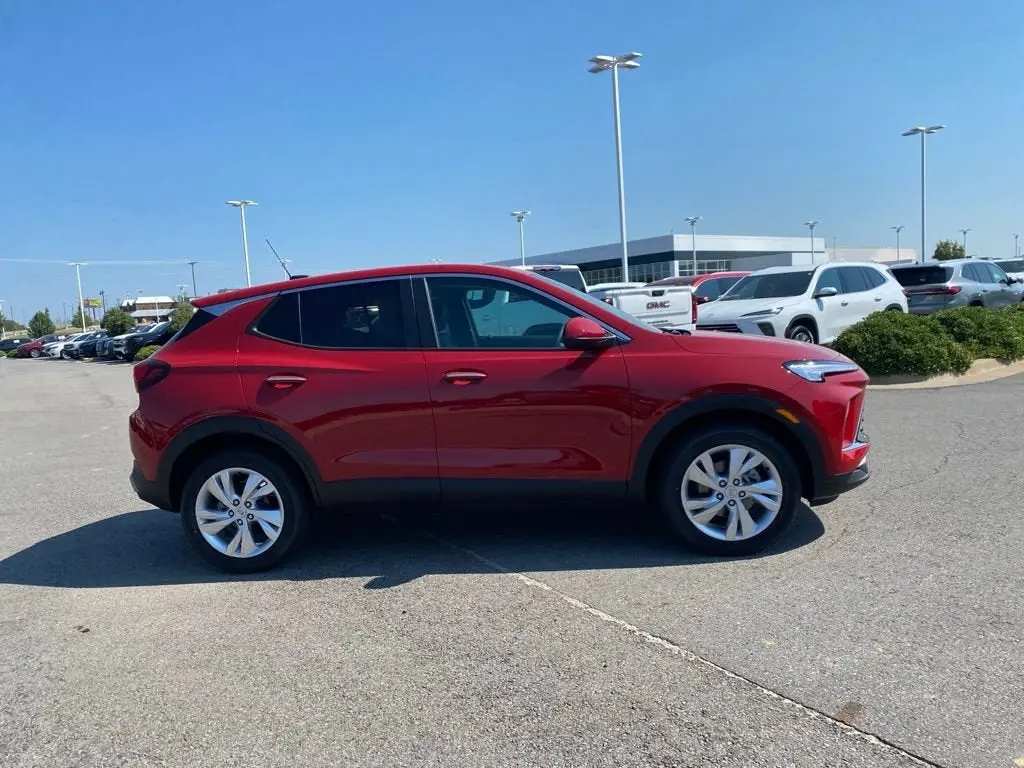 2026 Buick Encore GX Preferred photo 5