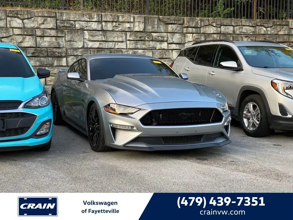 2020 Ford Mustang GT Coupe's photo
