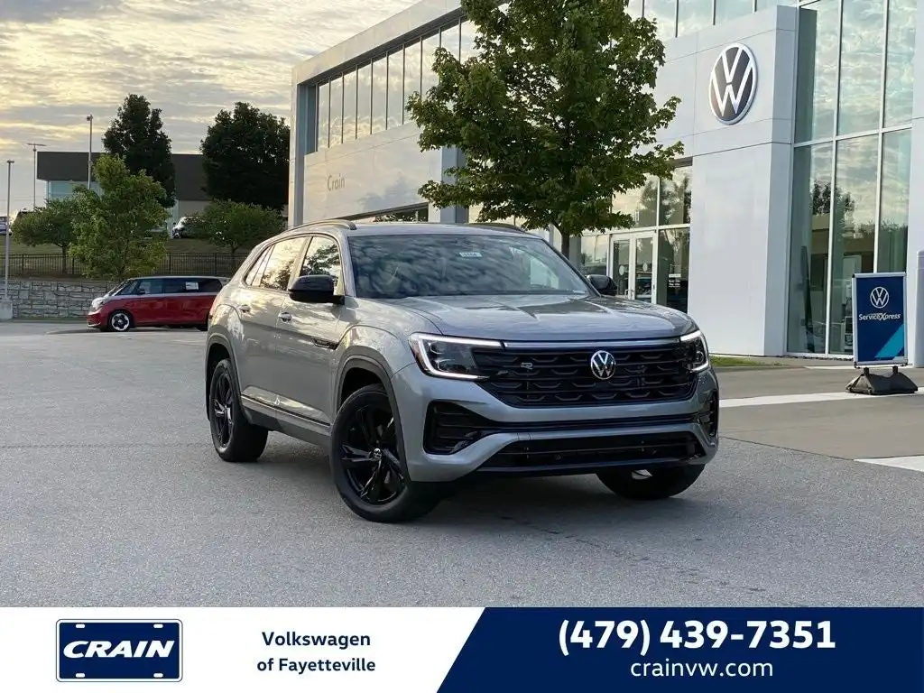 2026 Volkswagen Atlas Cross Sport 2.0T SEL R-Line 4MOTION's photo