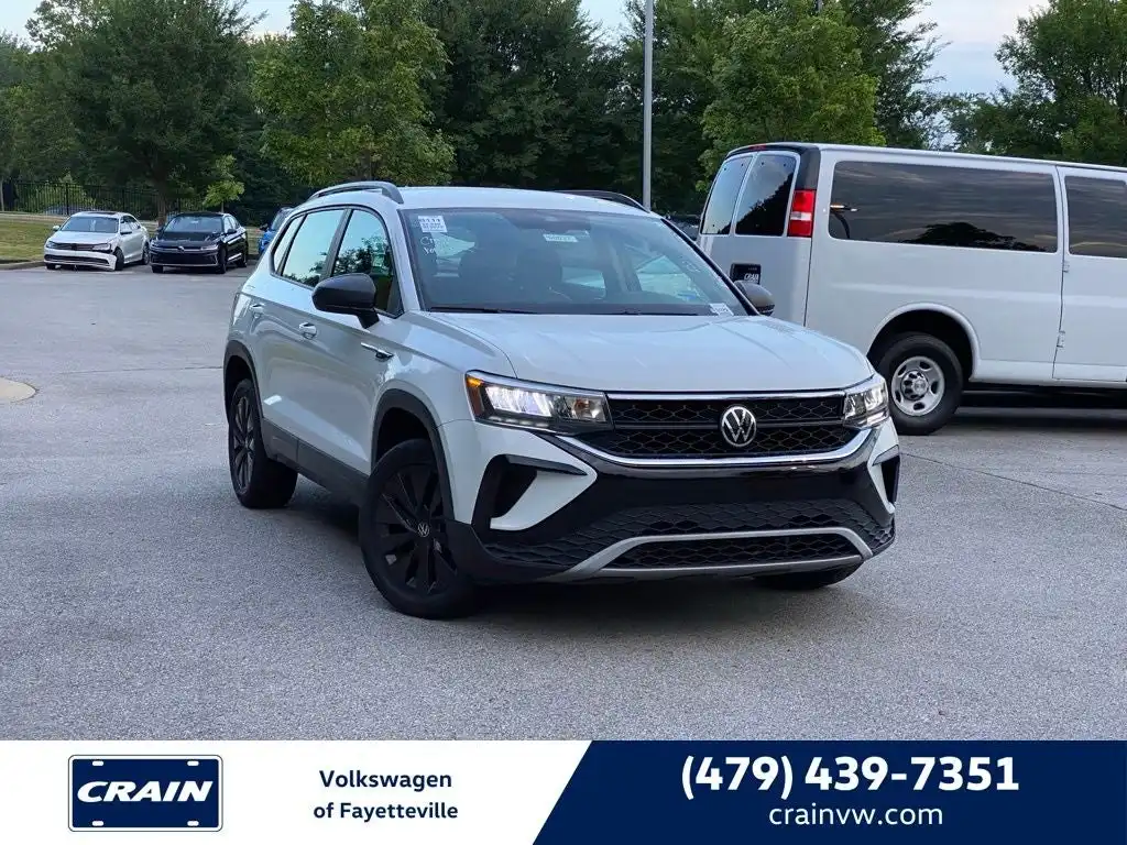 2022 Volkswagen Taos 1.5T S's photo