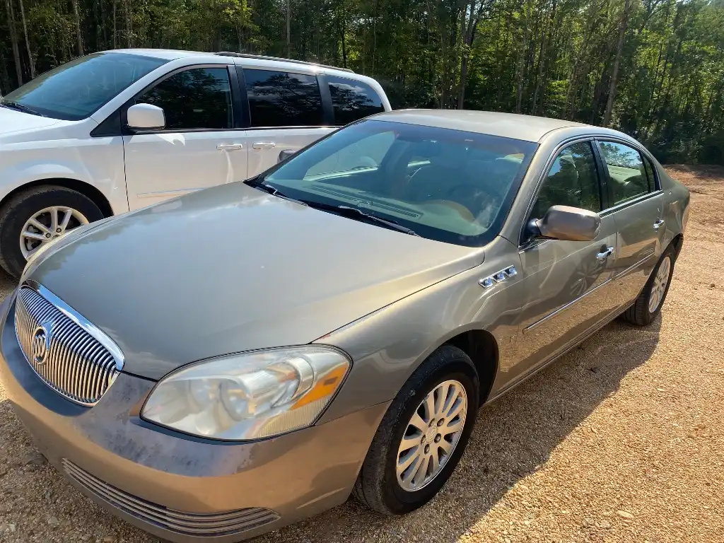 2006 Buick Lucerne CX's photo