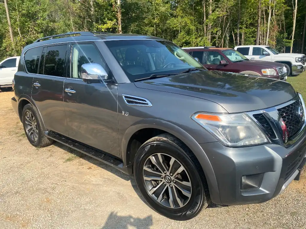 2017 Nissan Armada SL 2WD's photo