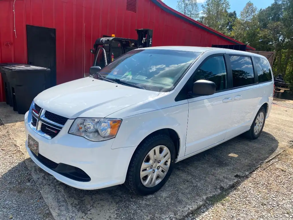 2018 Dodge Grand Caravan SE's photo