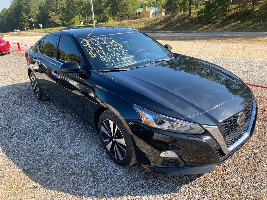 2022 Nissan Altima 2.5 SV's photo