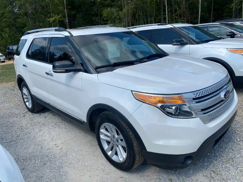 2013 Ford Explorer XLT's photo