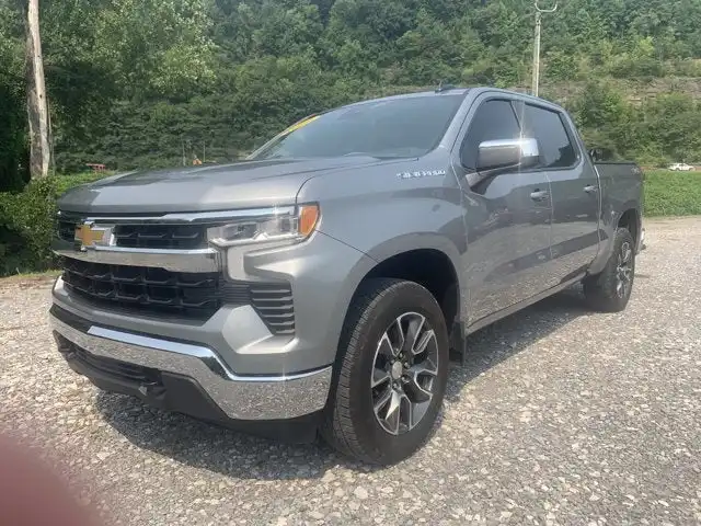 2024 Chevrolet Silverado 1500 LT 2FL 4X4 Crew Cab Short Box's photo