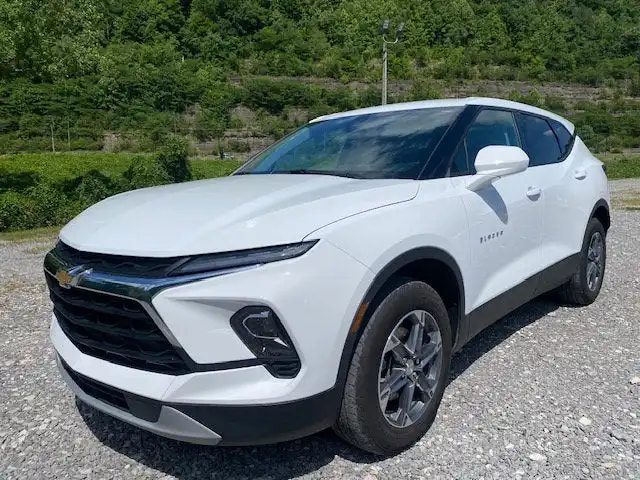 2025 Chevrolet Blazer 2.0T 2LT FWD's photo