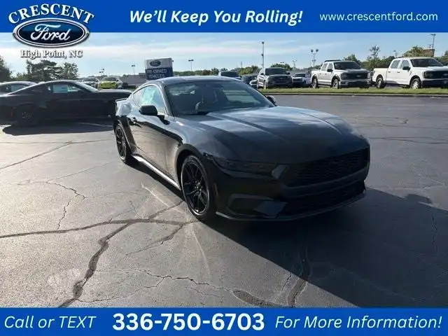 2026 Ford Mustang EcoBoost Fastback's photo